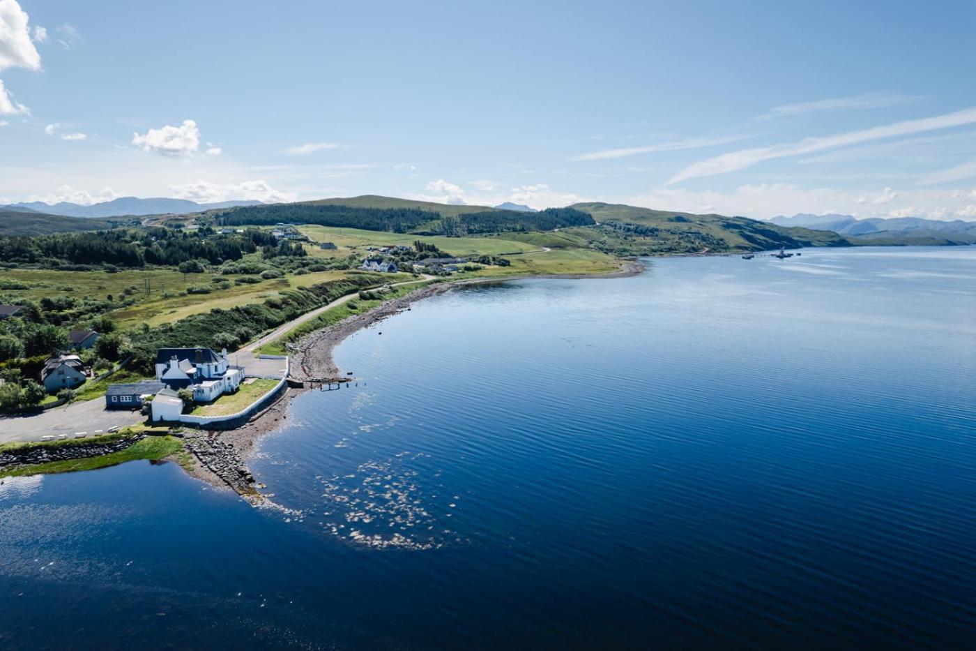 Aultbea Hotel Акнешин Екстер'єр фото